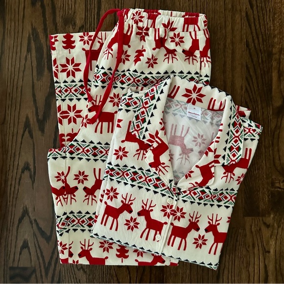 Hanna Andersson Dear Deer Pjs - Picture 2 of 16